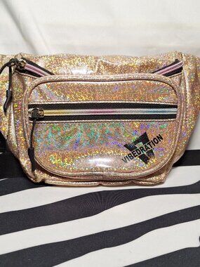 Vibedration Sling/Fanny Pack, Pink, Used